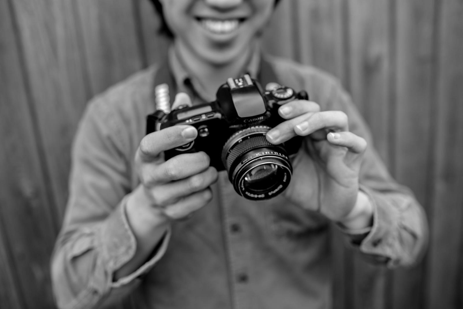 Team crenoviaxel al lavoro durante una sessione fotografica professionale